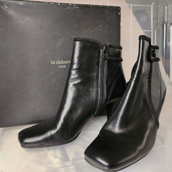 Vintage LIZ CLAIBORNE Flex Graffiti Black Booties - 6M 2.5 inch Heels - Picture 1 of 6